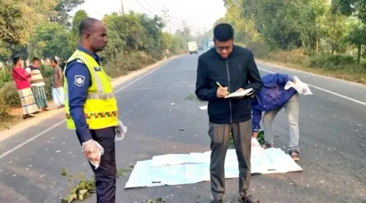 কুমিল্লায় এসিল্যান্ডের গাড়ির চাকায় পিষ্ট হয়ে শিশুর মৃত্যু